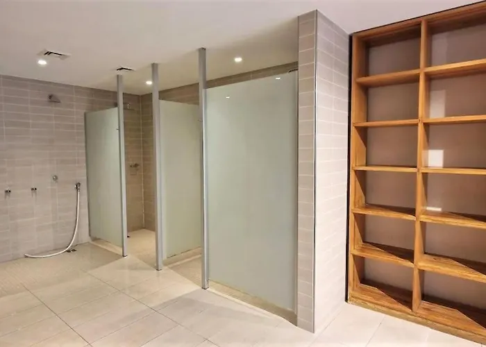 Apartment Emilia - Einzigartige Lage, Pools, Sauna *