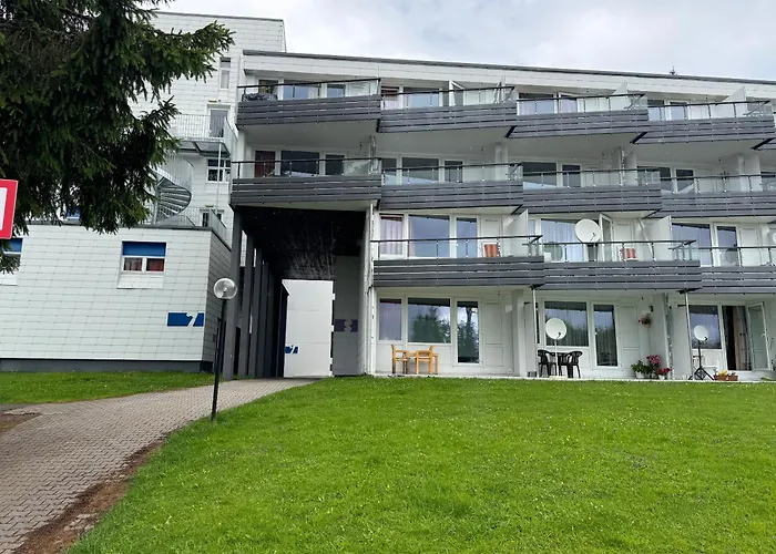 Emilia - Einzigartige Lage, Pools, Sauna Apartment